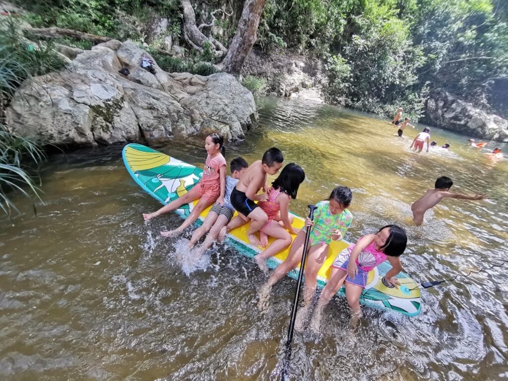 chèo sup ở thác tà gụ