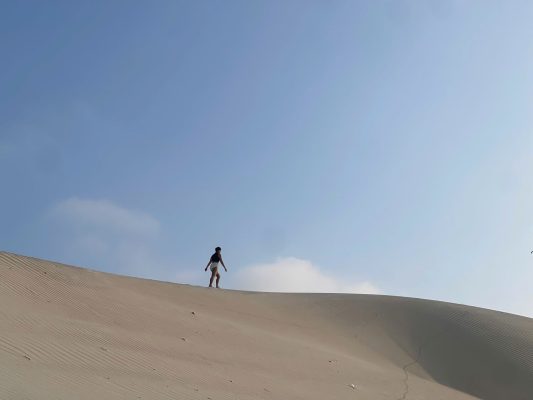 check in đồi cát trắng có trong tour thuyền cam ranh